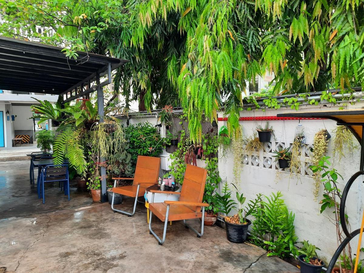 Sleep Guesthouse Chiang Mai Exterior photo