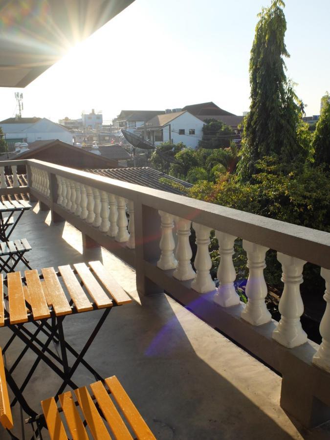 Sleep Guesthouse Chiang Mai Exterior photo